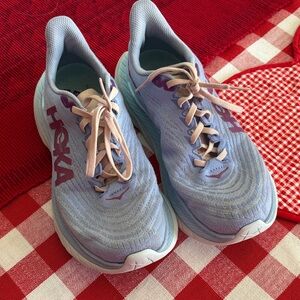 Hoka Women's Mach 5 Light Blue Athletic Shoes 8B